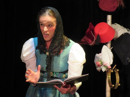 Der Dummling und andere Märchen für Erwachsene von Giambattista Basile. Mit Christine Marx und Klaus Nothnagel vom Theater Sinn und Ton. Regie: Christine Marx